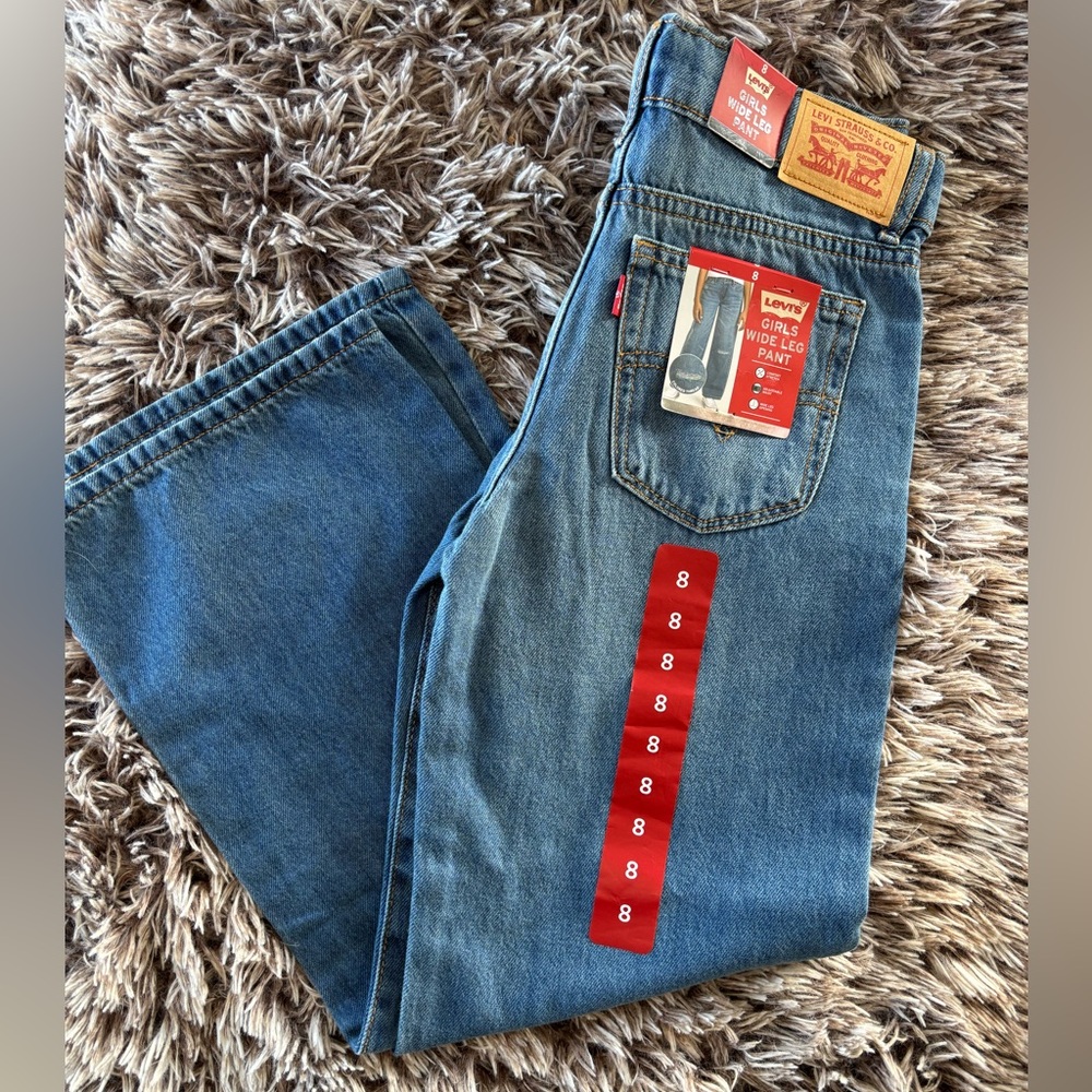 Girls Levis wide leg Jean NWT